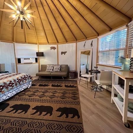 Villa Glamping-Sky Dome Yurt-Tiny House-2 By Lavenders Field Valley Center Exterior foto