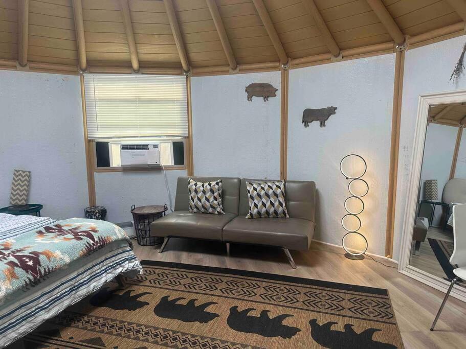 Villa Glamping-Sky Dome Yurt-Tiny House-2 By Lavenders Field Valley Center Exterior foto
